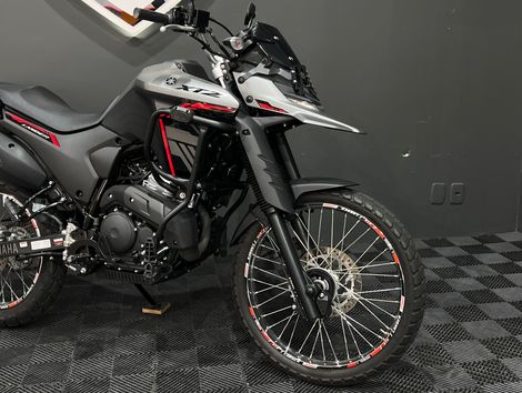 YAMAHA XTZ 250 LANDER CONNECTED