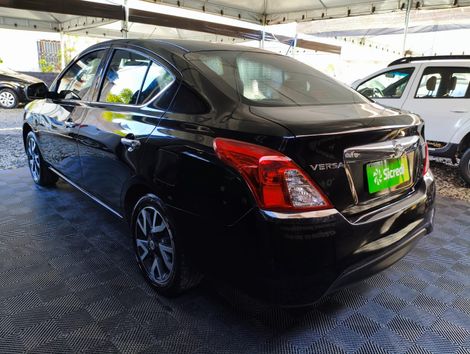 Nissan VERSA SL 1.6 16V FlexStart 4p Mec.