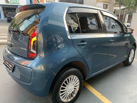 VolksWagen up! move 1.0 Total Flex 12V 5p