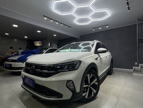 VolksWagen Nivus Highline 1.0 200 TSI Flex Aut.