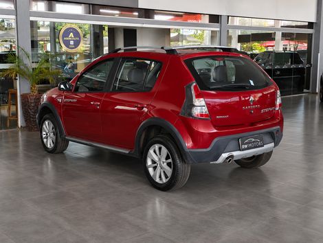 Renault SANDERO STEPWAY Hi-Flex 1.6 16V 5p Aut.