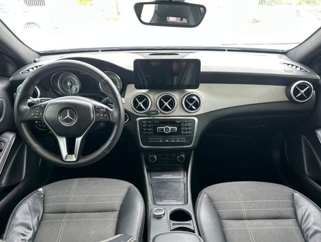 Mercedes GLA 200 Advance 1.6/1.6 TB 16V Flex Aut.