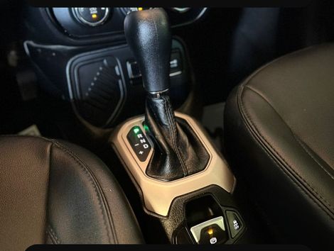 Jeep Renegade Sport 1.8 4x2 Flex 16V Aut.