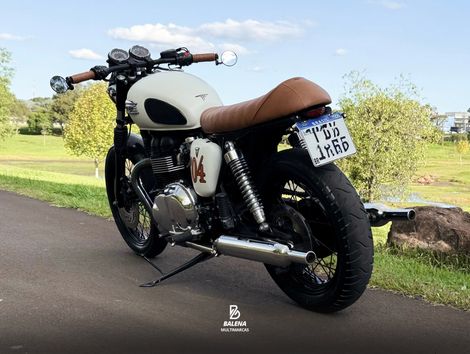 TRIUMPH BONNEVILLE T100 