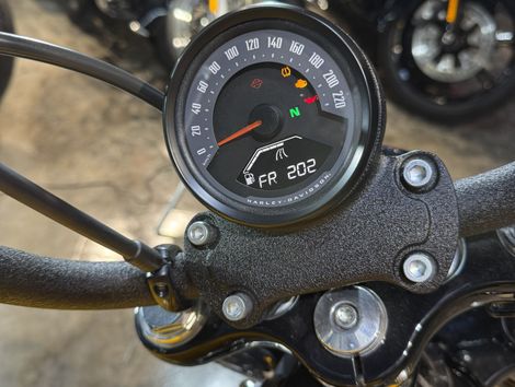 Harley STREET BOB FXBB