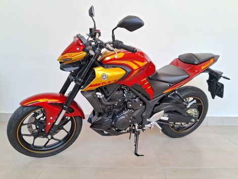 YAMAHA MT-03 321 ABS Homem de Ferro