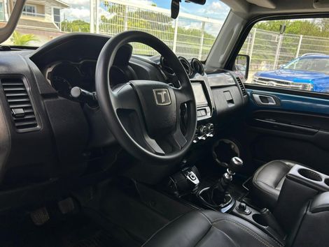 Troller T-4 4x4 3.2 20V Tdi Cap. Rígida Diesel