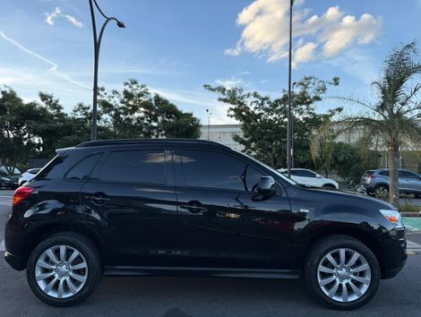 Mitsubishi ASX 2.0 16V 160cv Aut.