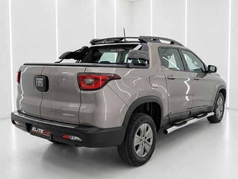 Fiat Toro Freedom 1.8 16V Flex Aut.