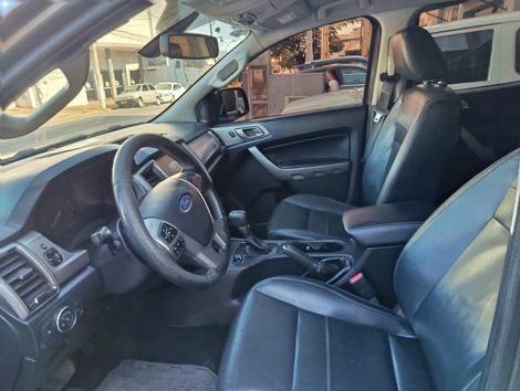 Ford Ranger XLT 3.2 20V 4x4 CD Diesel Aut.