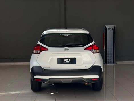 Nissan KICKS SL 1.6 16V FlexStar 5p Aut.
