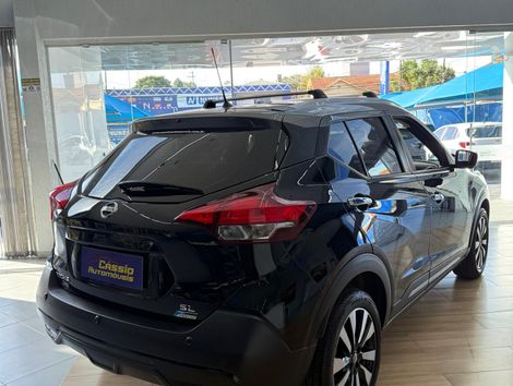 Nissan KICKS SL 1.6 16V FlexStar 5p Aut.