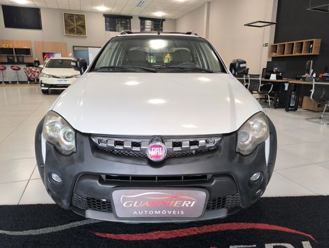 Fiat Strada Adv.1.8 16V Dualogic Flex CE