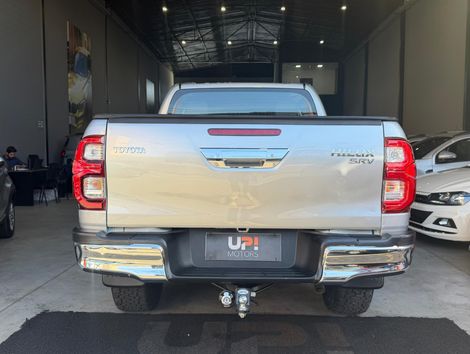 Toyota Hilux CD SRV 4x2 2.7 Flex 16V Aut.