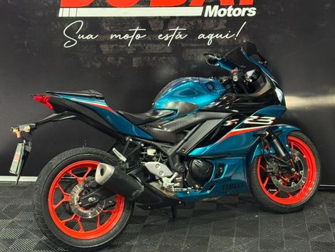YAMAHA YZF R-3 321/ABS