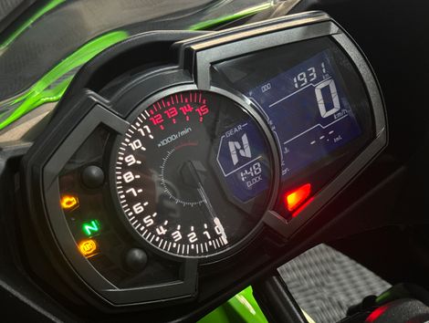 KAWASAKI NINJA 400