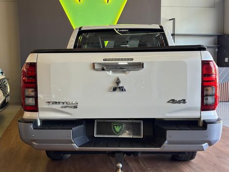 Mitsubishi Triton HPE-S 2.4 CD 4x4 TB Diesel Aut.