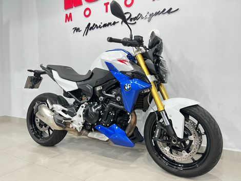 BMW F 900 R Sport Plus
