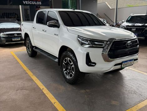 Toyota Hilux CD SRX 4x4 2.8 TDI 16V Diesel Aut.