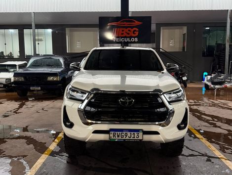 Toyota Hilux CD SRX 4x4 2.8 TDI 16V Diesel Aut.