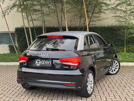 Audi A1 Sportback 1.4 TFSI 5p S-tronic