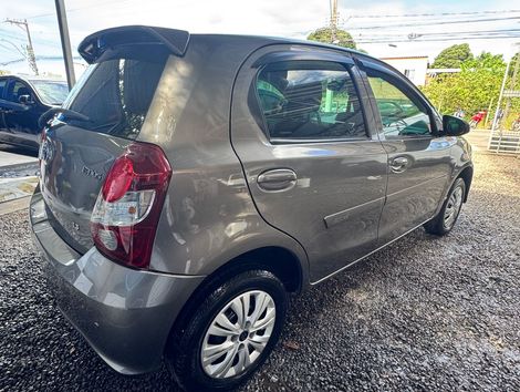 Toyota ETIOS X 1.3 Flex 16V 5p Mec.