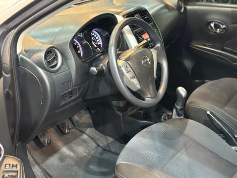Nissan VERSA SL 1.6 16V FlexStart 4p Mec.