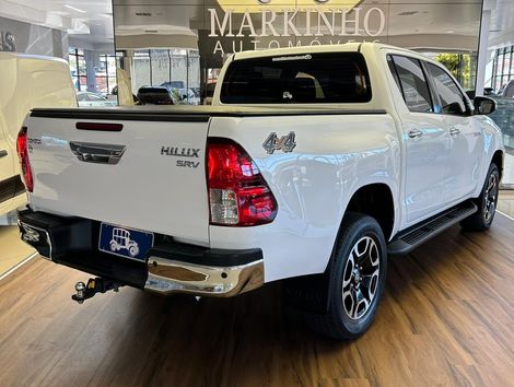 Toyota Hilux CD SRV 4x4 2.8 TDI Diesel Aut.