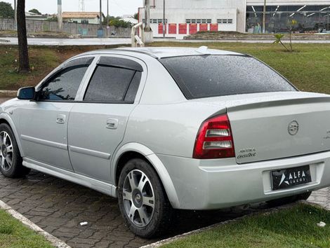 Chevrolet Astra Comfort 2.0 MPFI FlexPower 8V 5p