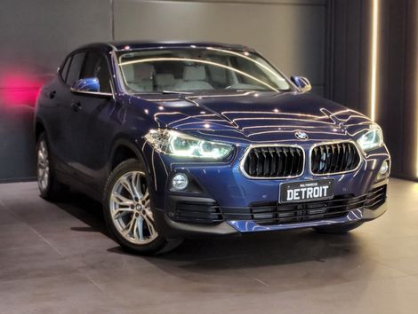 BMW X2 SDRIVE 18i 1.5 ActiveFlex 136cv Aut.