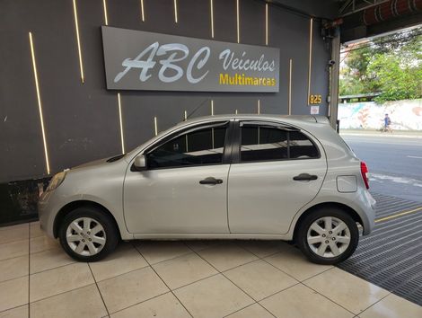 Nissan MARCH SV 1.6 16V Flex Fuel
