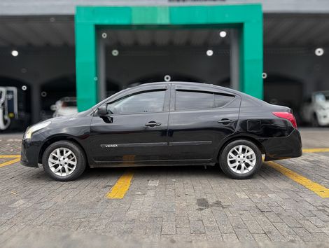 Nissan VERSA 1.0 12V FlexStart 4p Mec.
