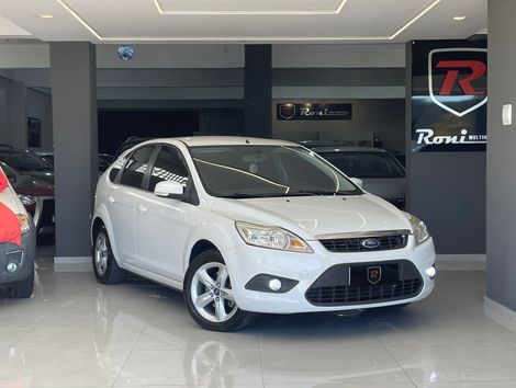 Ford Focus 1.6 S/SE/SE Plus Flex 8V/16V  5p