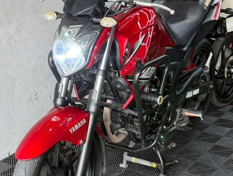 YAMAHA YZF R-15 155 ABS