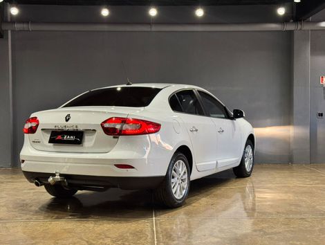 Renault FLUENCE Sed. Dyn. Plus 2.0 16V FLEX Aut.