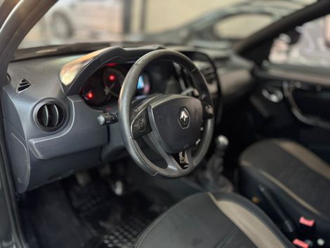 Renault DUSTER DAKAR 4x4 2.0 Hi-Flex 16V Mec.