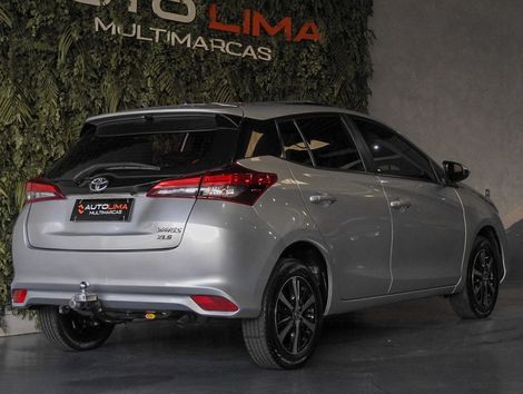 Toyota YARIS XLS Connect 1.5 Flex 16V 5p Aut.