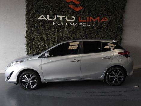 Toyota YARIS XLS Connect 1.5 Flex 16V 5p Aut.
