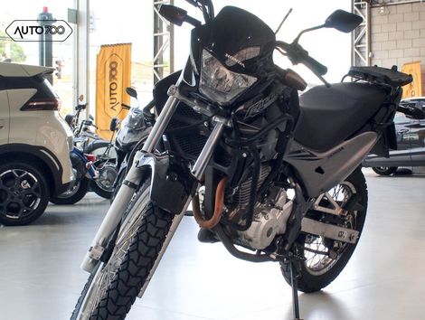 HONDA NX-4 FALCON 400