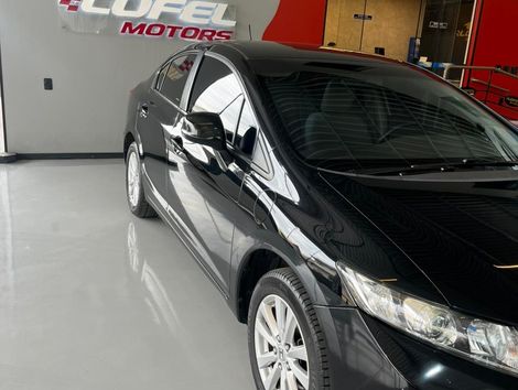 Honda Civic Sedan LXS 1.8/1.8 Flex 16V Mec. 4p