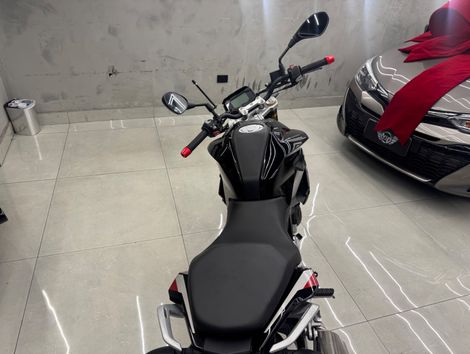 BMW G 310 R