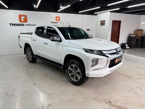 Mitsubishi L200 Triton Sport HPE 2.4 CD Diesel Aut.
