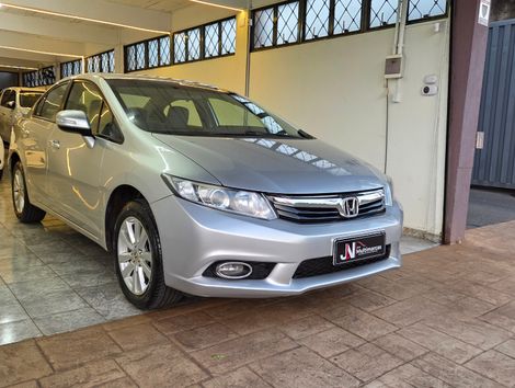 Honda Civic Sedan LXR 2.0 Flexone 16V Aut. 4p