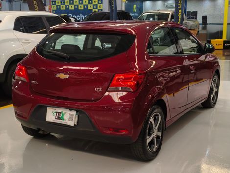 Chevrolet ONIX HATCH LTZ 1.4 8V FlexPower 5p Aut.