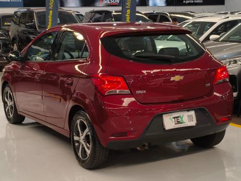 Chevrolet ONIX HATCH LTZ 1.4 8V FlexPower 5p Aut.