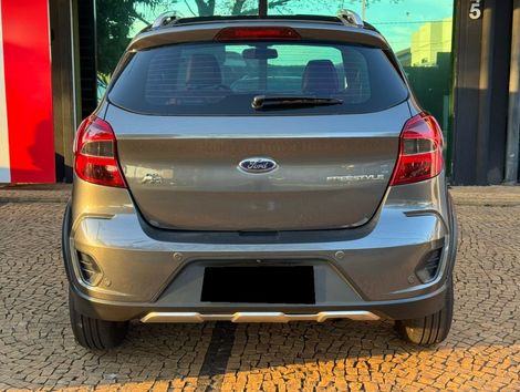 Ford Ka 1.5 FreeStyle 12V Flex 5p Aut.