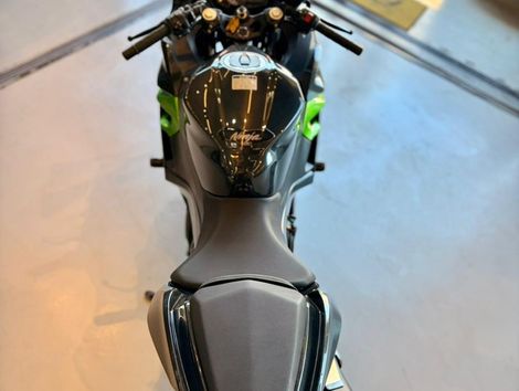 KAWASAKI NINJA 400