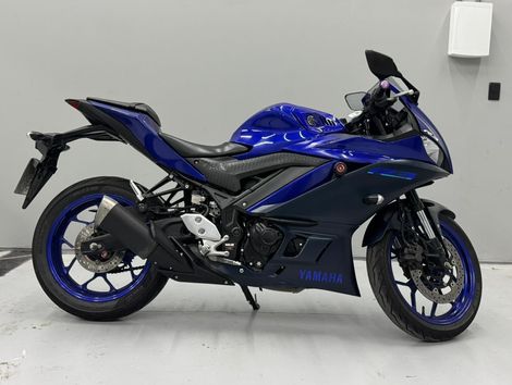 YAMAHA YZF R-3 321/ABS