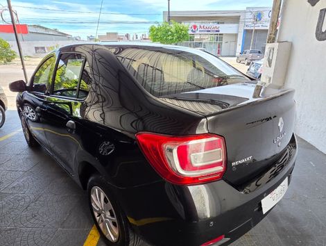 Renault LOGAN Authentique Hi-Flex 1.0 16V 4p