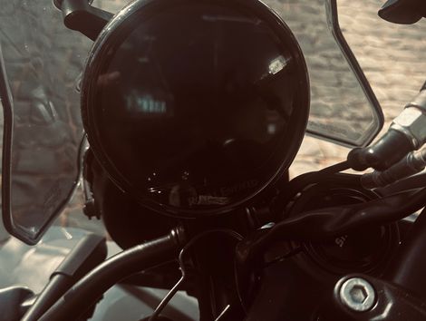 Royal Enfield Himalayan 450 Mid
